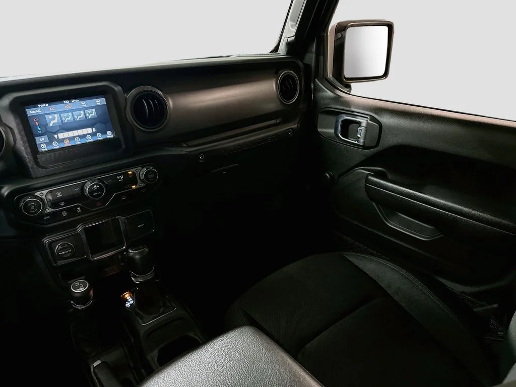 Used 2022 Gray Jeep Unlimited Willys image 22