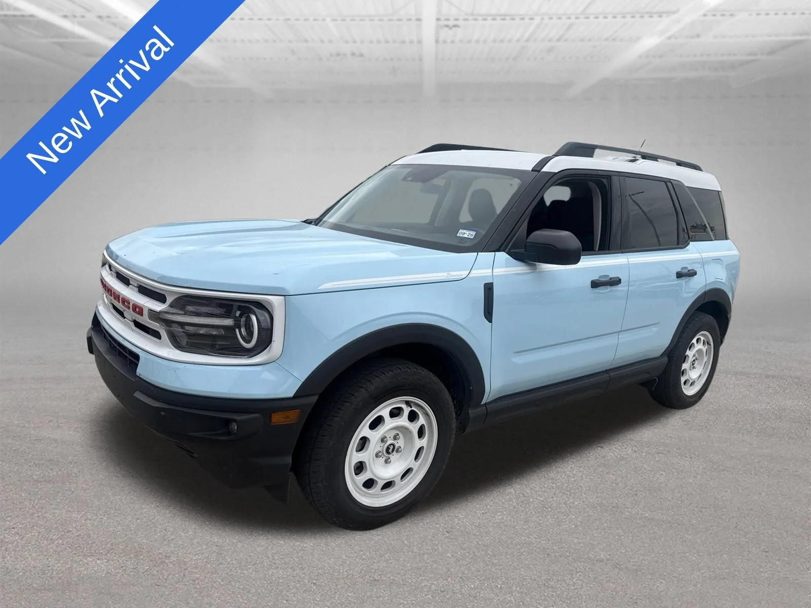 Used 2023 Blue Ford Heritage image 1