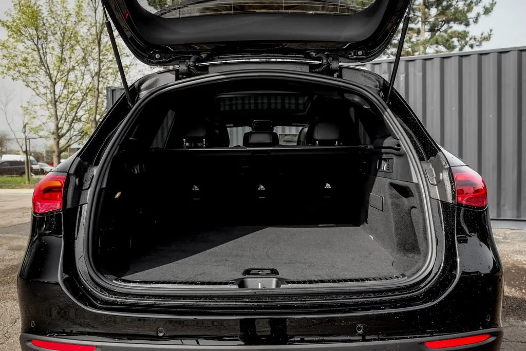 New 2026 Black Mercedes-Benz GLC 300 image 43