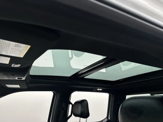 Used 2017 White Ford Lariat image 22