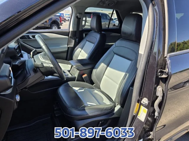 Used 2023 Black Ford XLT image 9