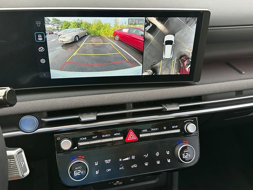 2025 Hyundai Tucson Limited - Photo 17