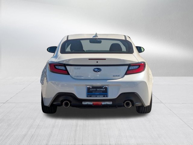 New 2026 CRYSTAL WHITE PEARL Subaru Limited image 10