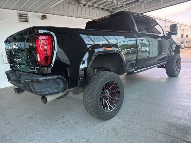 Used 2021 EBONY TWILIGHT METALLIC GMC Denali image 9