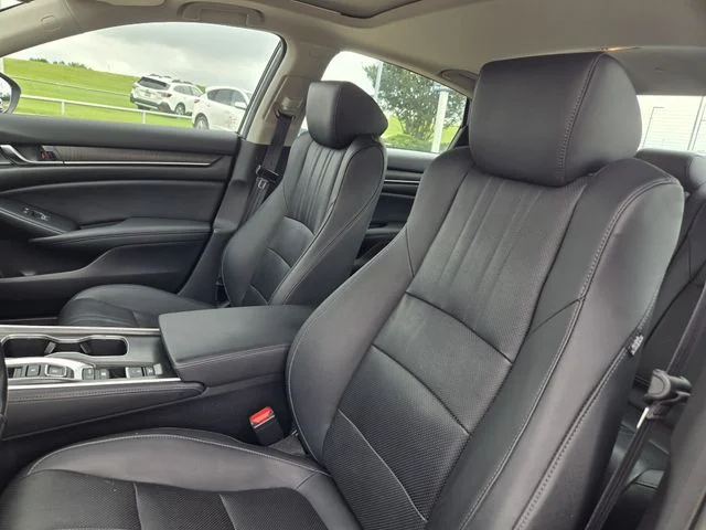 Used 2022 Gray Honda Touring image 10