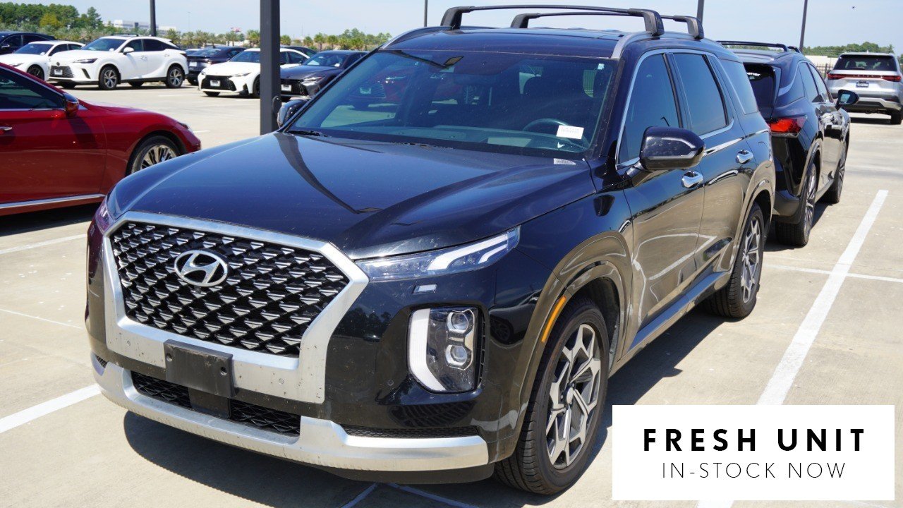 Used 2021 Black Hyundai Calligraphy image 1