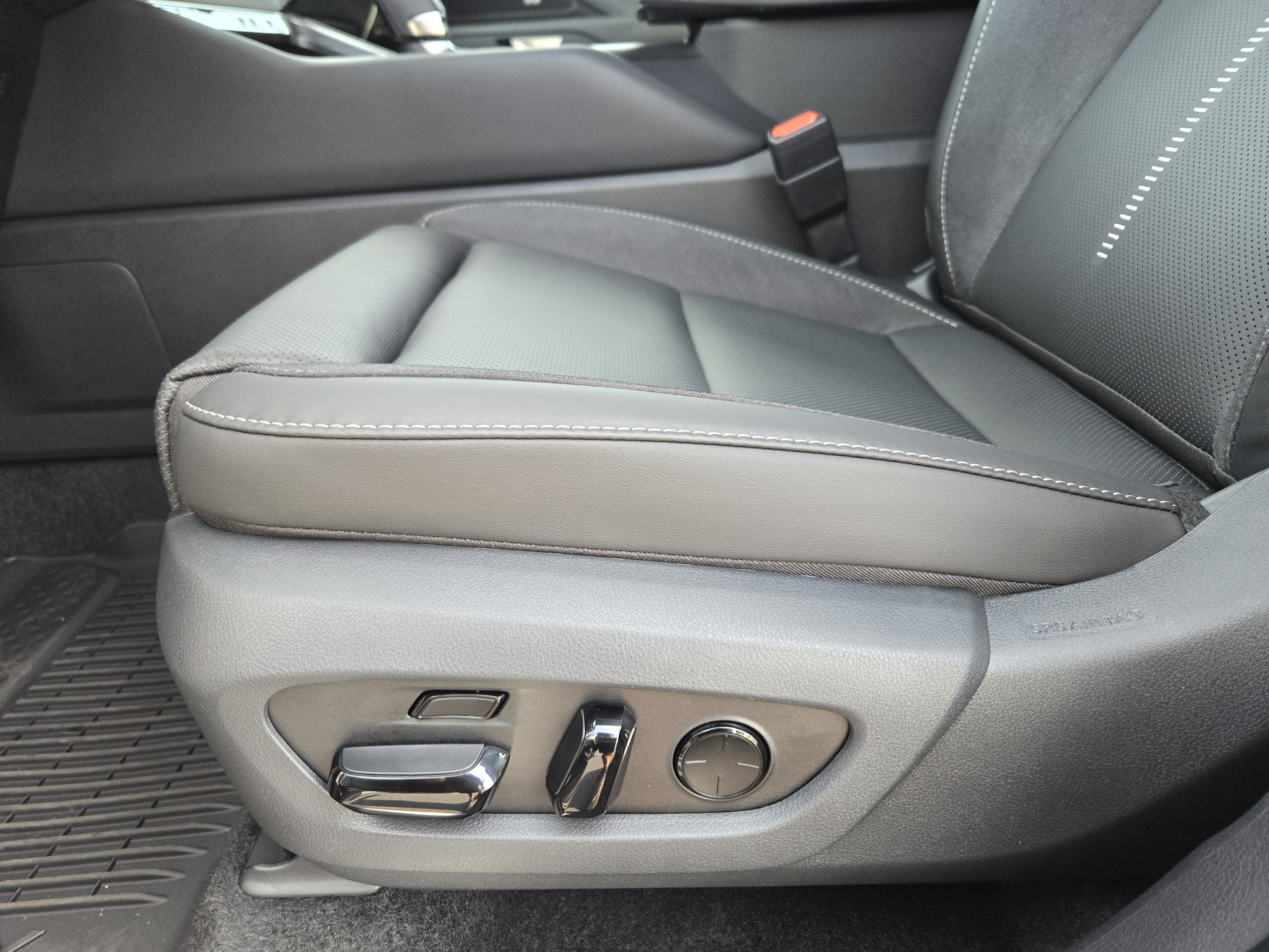 New 2026 Cloudburst Gray Lexus LUXURY AWD image 17