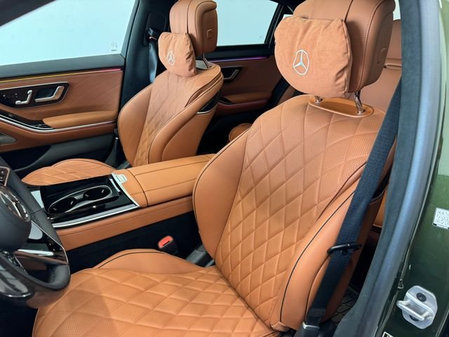 Used 2026 MANUFAKTUR Olive Metallic Mercedes-Benz S 580 image 45