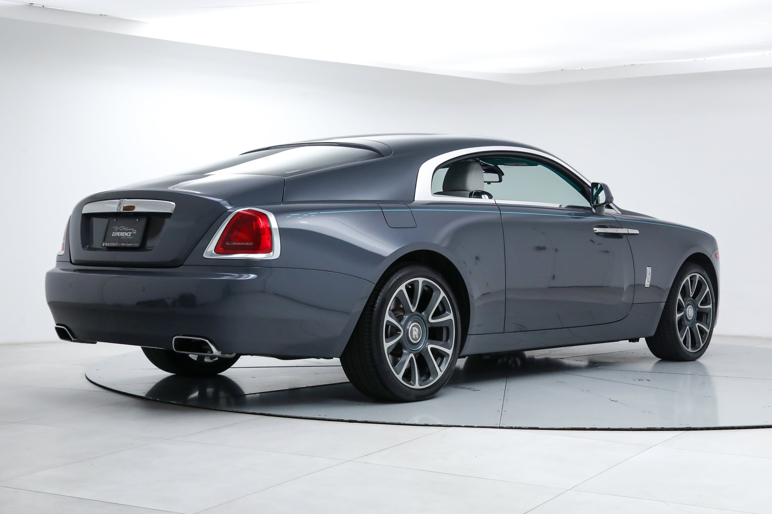 Used 2021 Gray Rolls-Royce  image 5