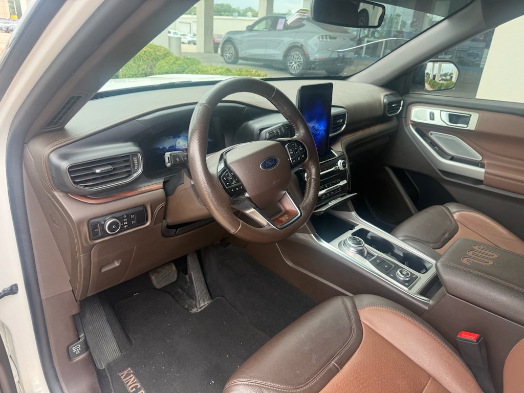 Used 2023 Star White Metallic Tri-Coat Ford King Ranch image 16