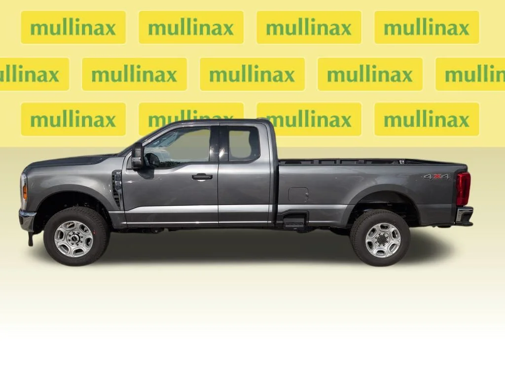 New 2026 Gray Ford XLT image 9