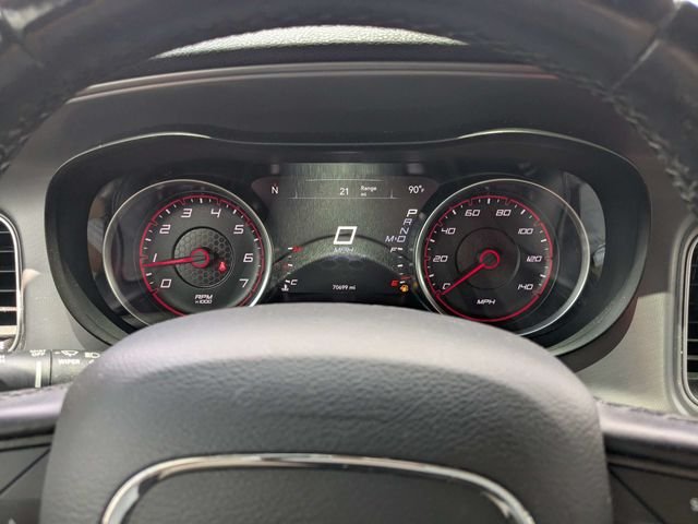 Used 2023 Red Dodge SXT image 24