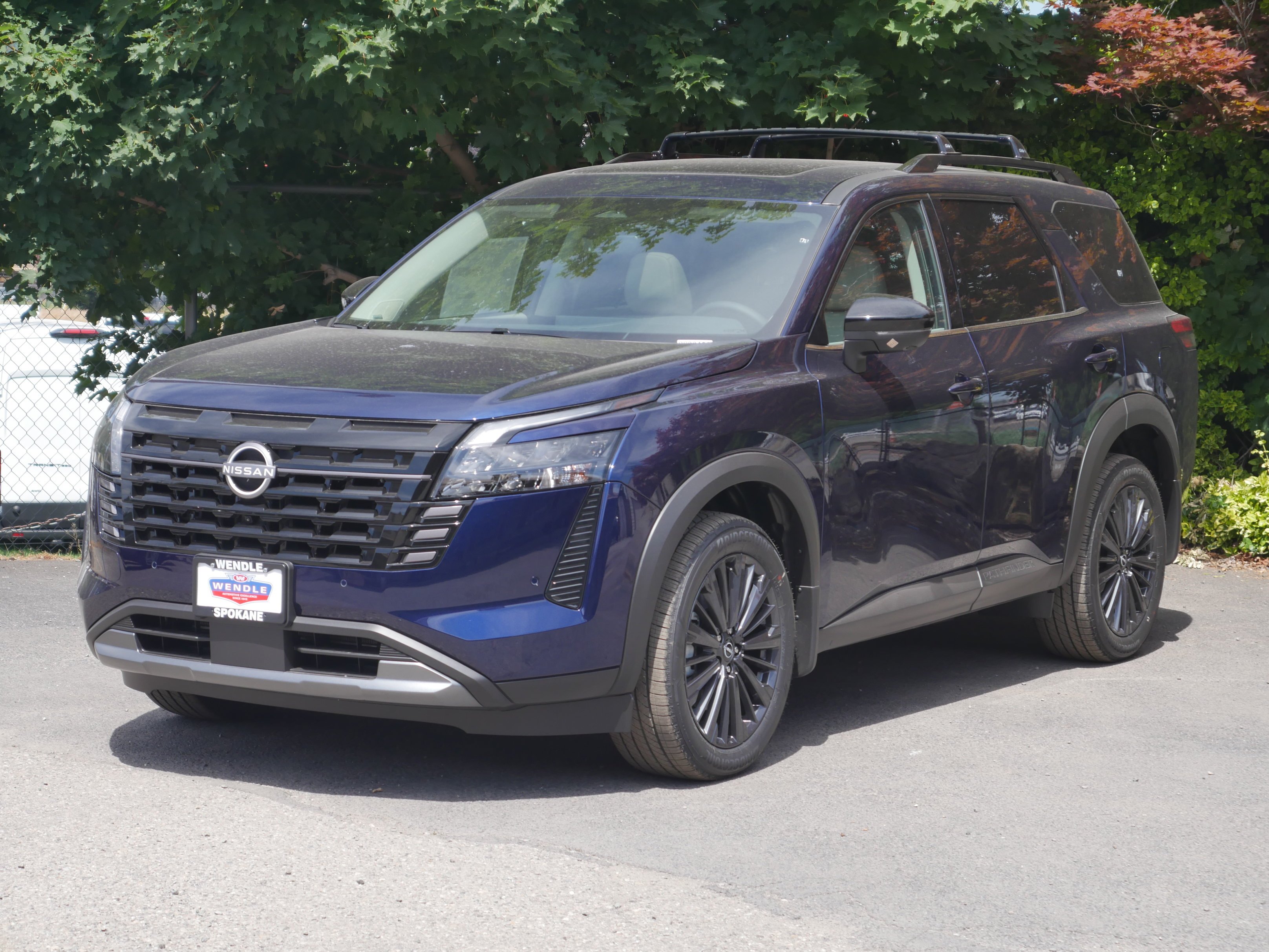 New 2026 Deep Ocean Blue Pearl Nissan SL image 2