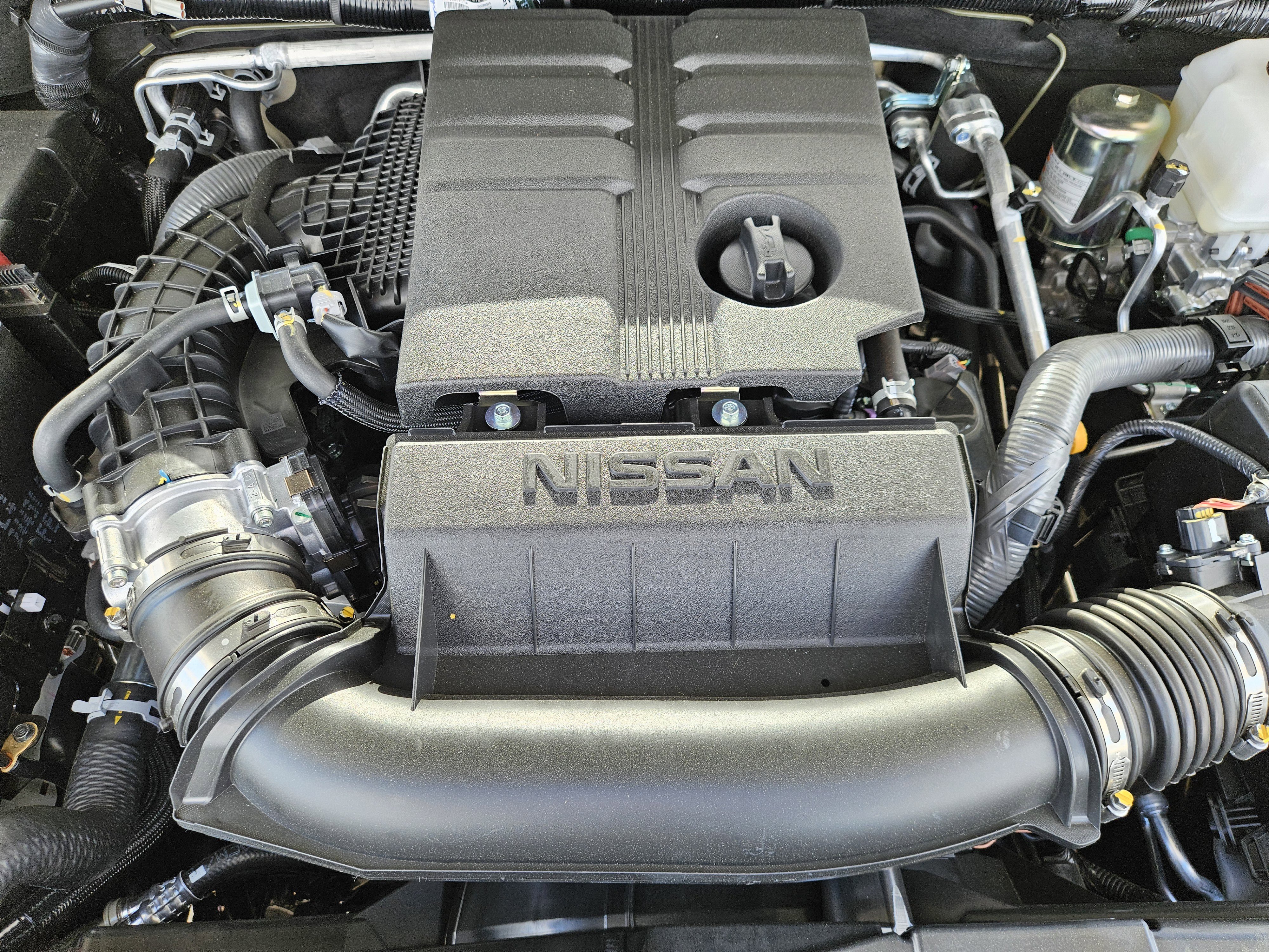 New 2026 Glacier White Nissan Crew Cab SV image 29