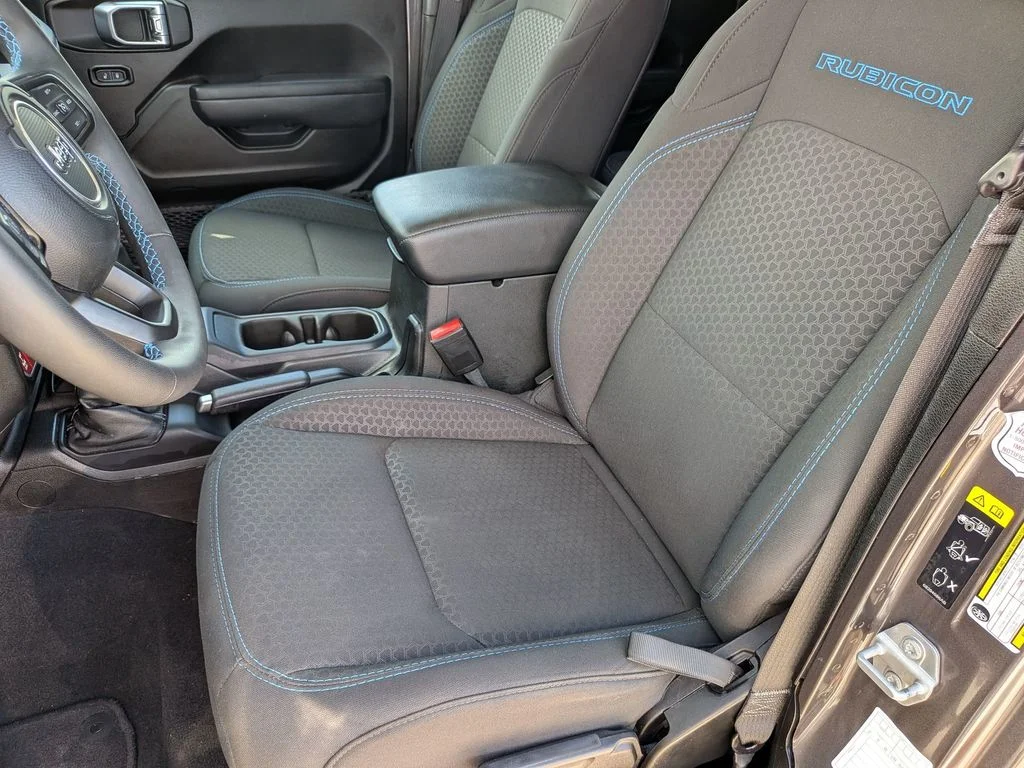 Used 2025 Gray Jeep Rubicon 4xe image 14