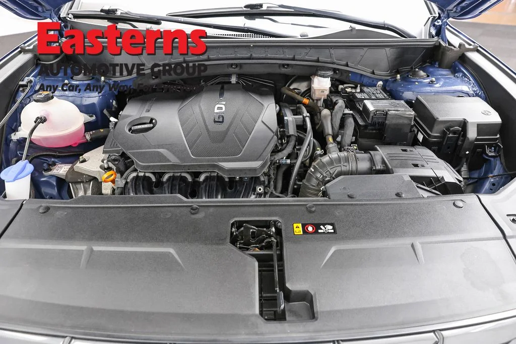 Used 2023 Blue Hyundai SEL image 8