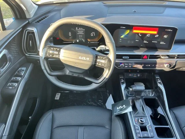 New 2026 White Kia S image 10
