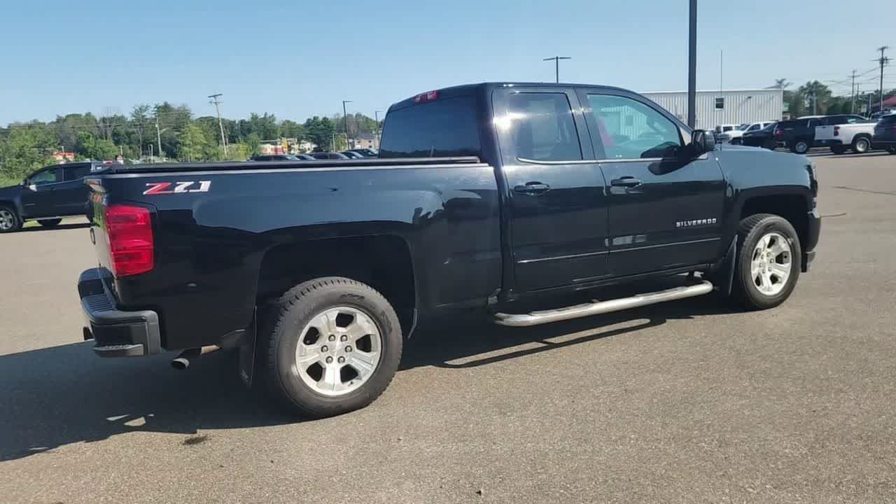 Used 2019 Black Chevrolet LT image 8