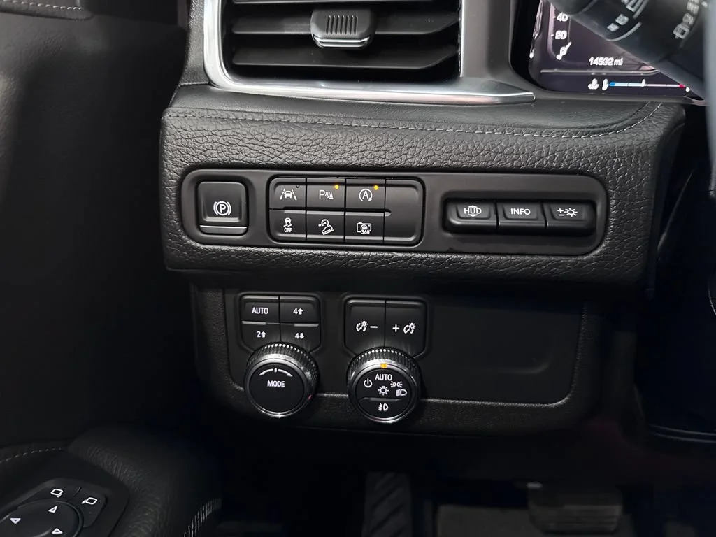 Certified Used 2024 Onyx Black GMC Denali image 27