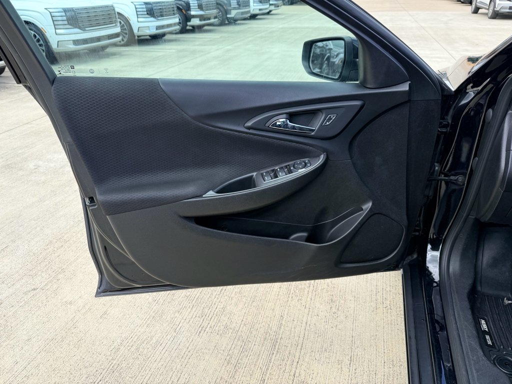 Used 2023 Mosaic Black Metallic Chevrolet LT image 9