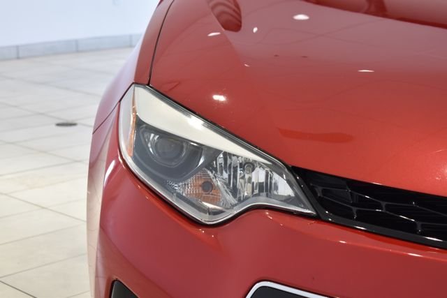 Used 2014 Toyota Corolla S Plus with VIN 5YFBURHE5EP088641 for sale in Kenosha, WI