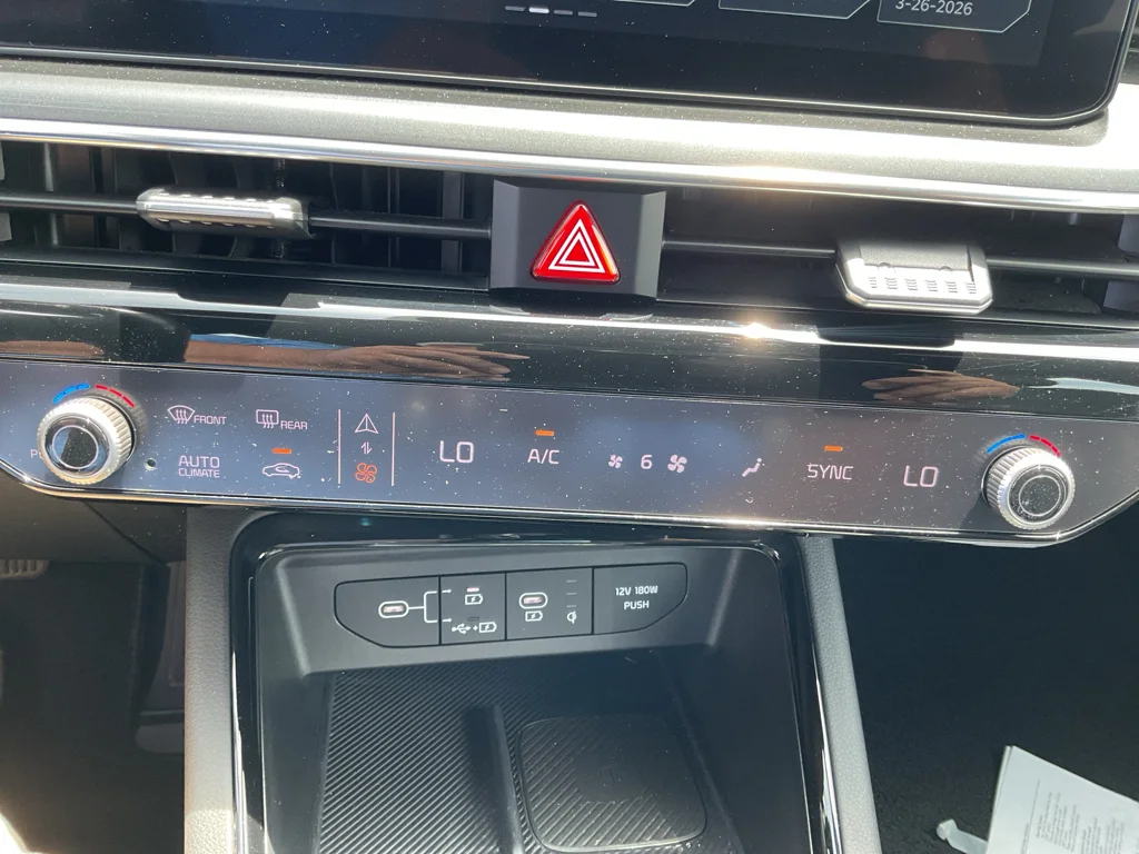 Used 2025 Wolf Gray Kia GT-Line image 26