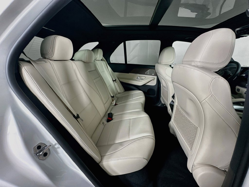New 2027 White Mercedes-Benz GLE 350 image 27