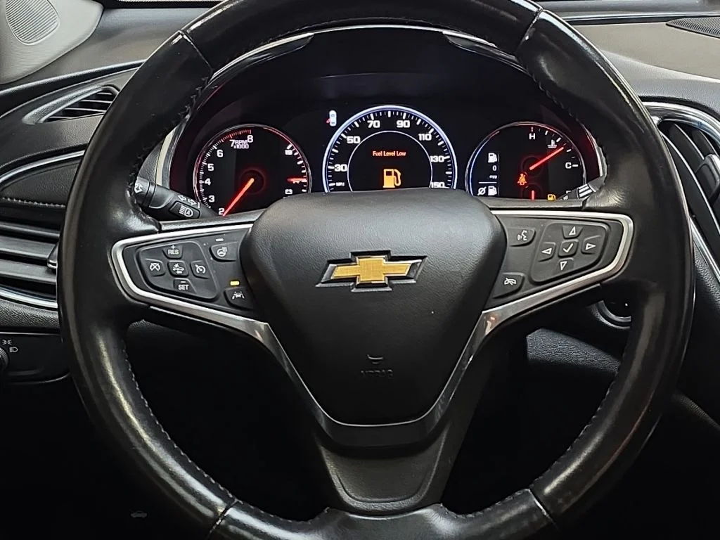 Used 2022 Blue Chevrolet Premier image 15