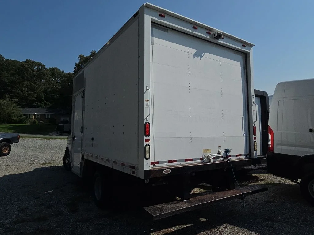 Used 2017 White Chevrolet Work Van image 5