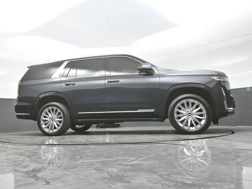 Used 2024 Gray Cadillac Premium Luxury image 29