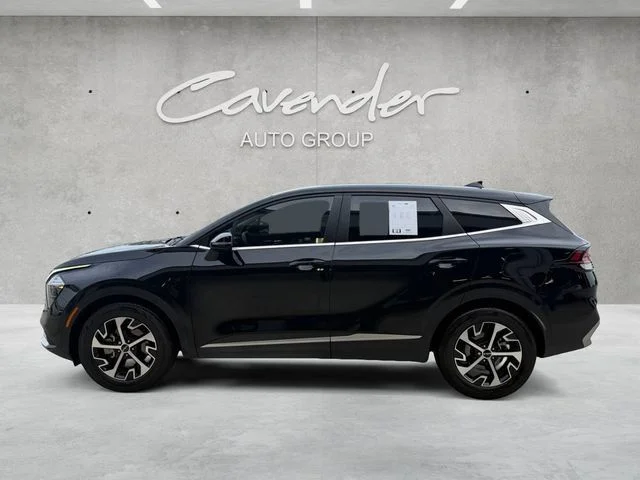 Used 2023 Black Kia EX image 15
