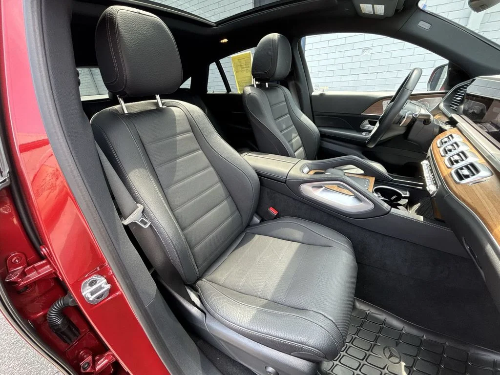 Used 2025  Mercedes-Benz GLE 450 image 27