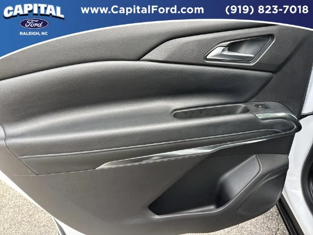 Used 2026 White Chevrolet LT image 17
