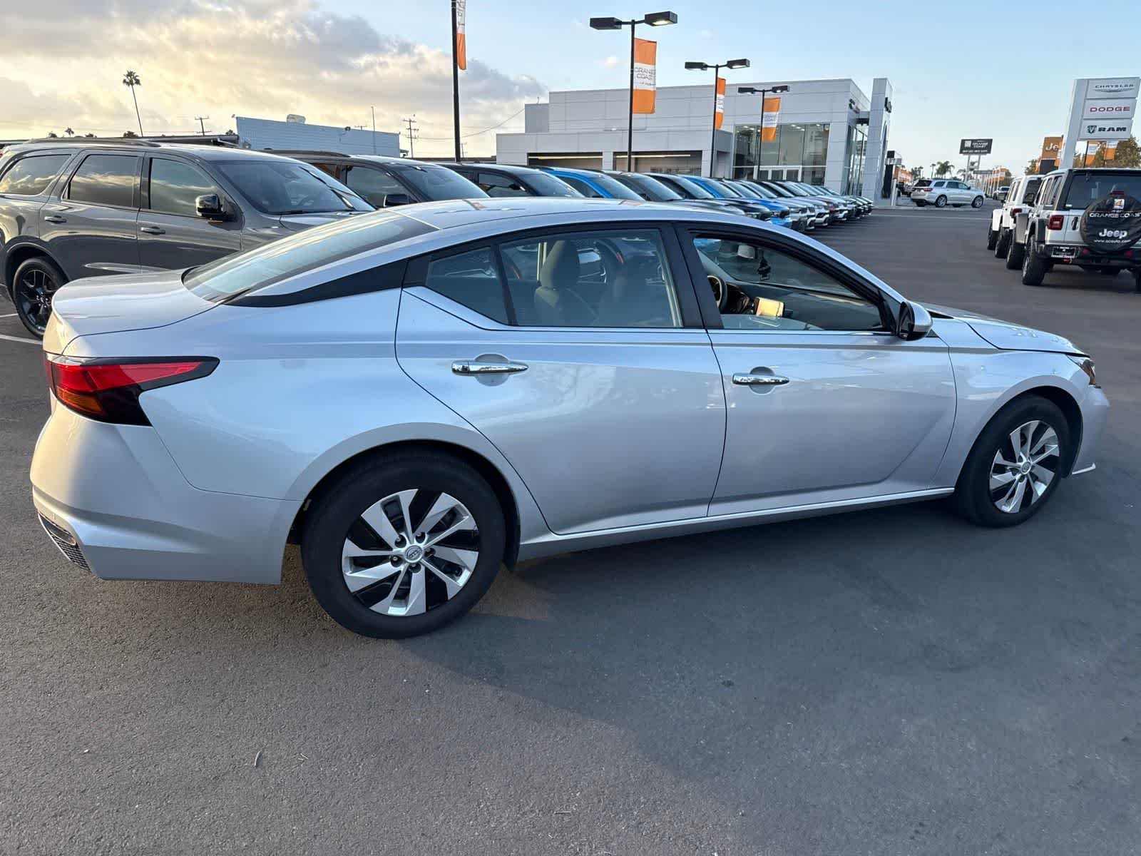 Used 2023 Brilliant Silver Metallic Nissan 2.5 S image 11