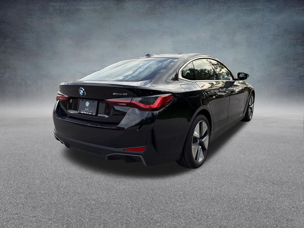 New 2026 Black BMW xDrive40 image 5