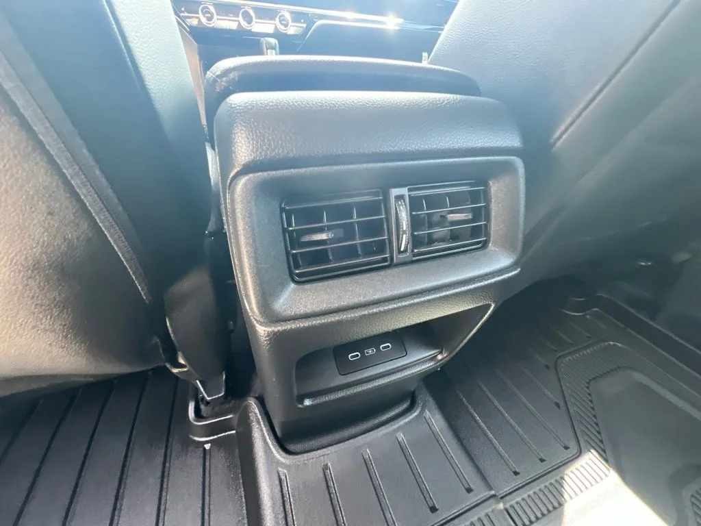 Used 2025 Black Honda EX-L image 24