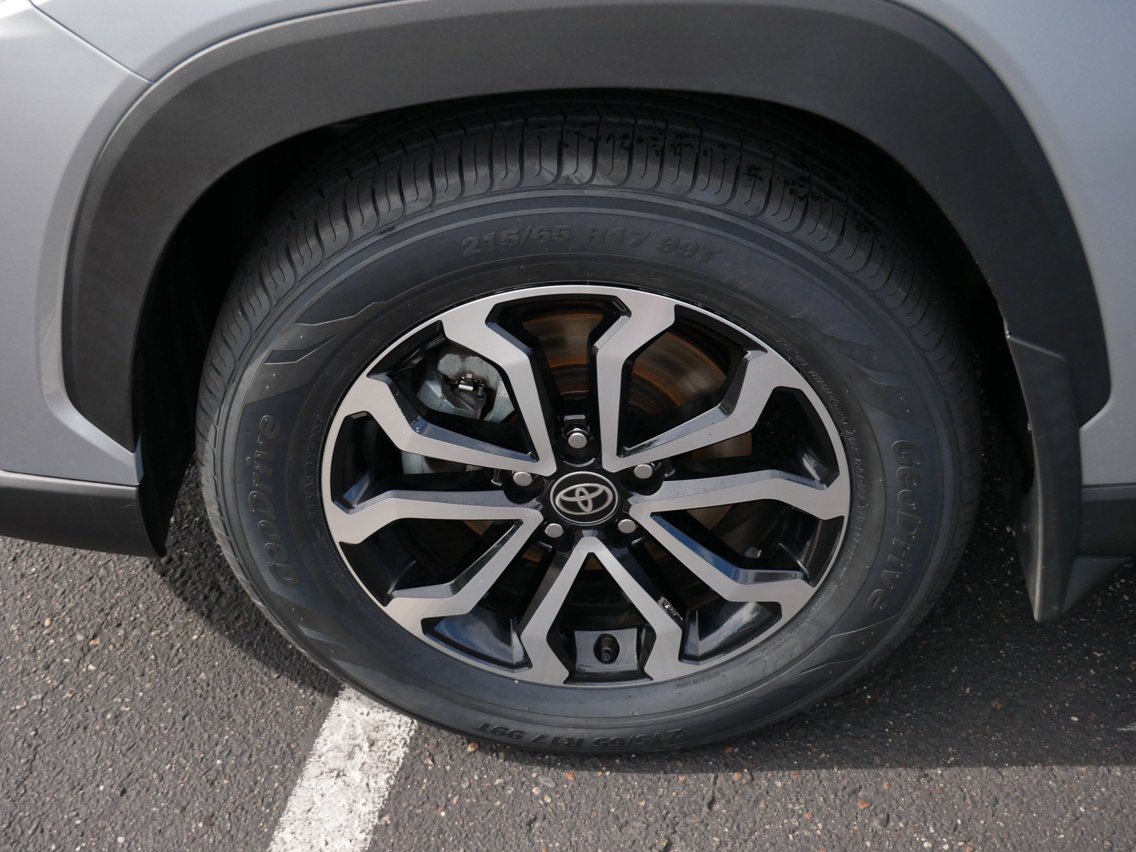Certified Used 2023 SONIC SILVER Toyota Hybrid SE image 15