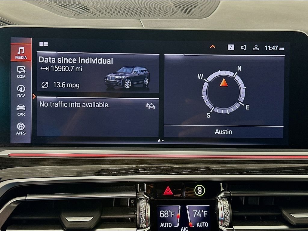Used 2022 Black Sapphire Metallic BMW M50i image 15
