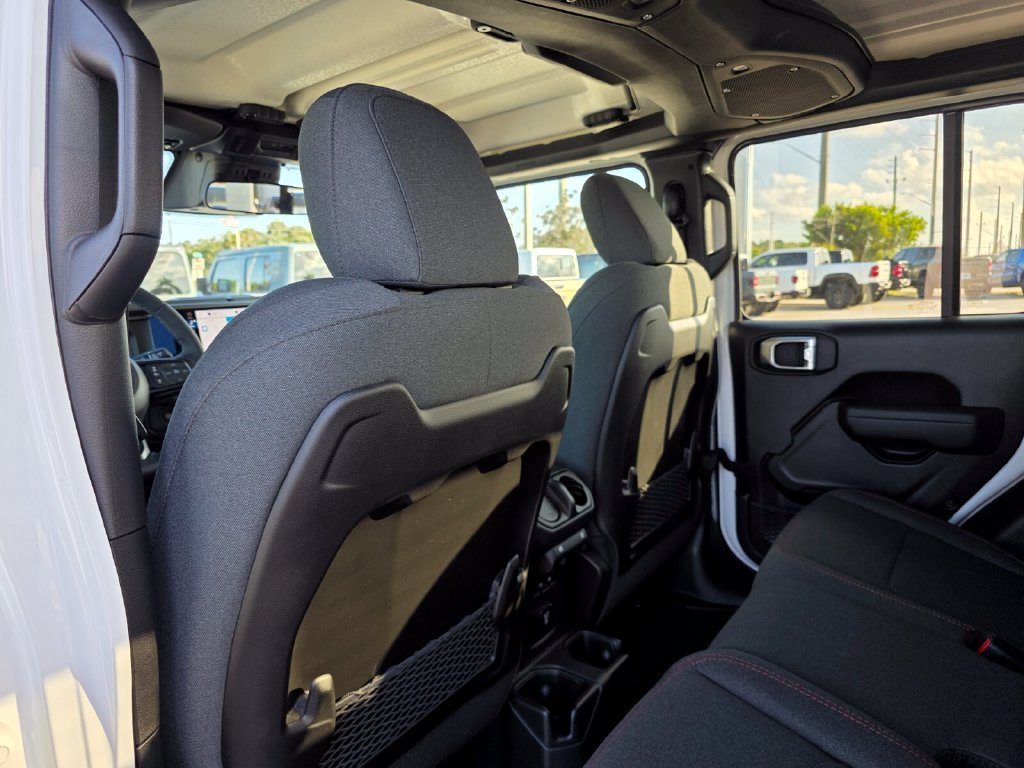 2026 Jeep Gladiator Rubicon - Photo 10