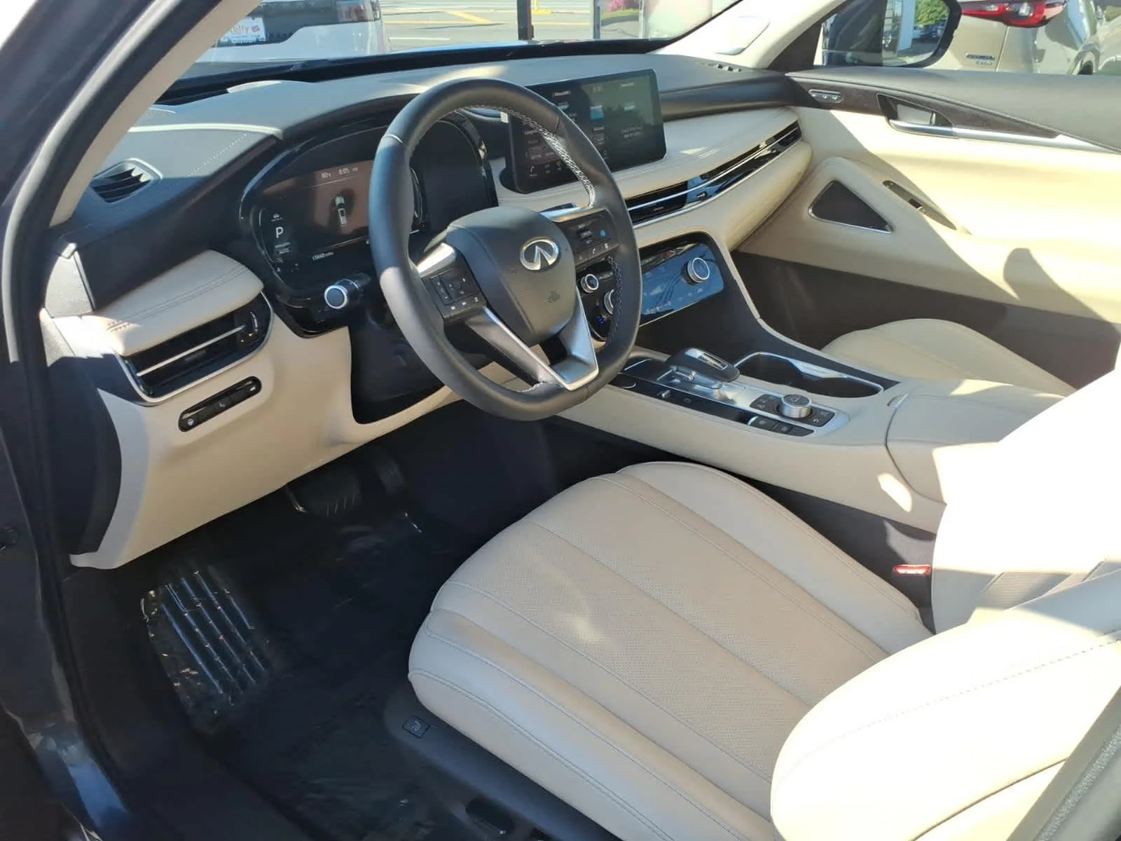 2025 INFINITI QX60 SENSORY - Photo 11