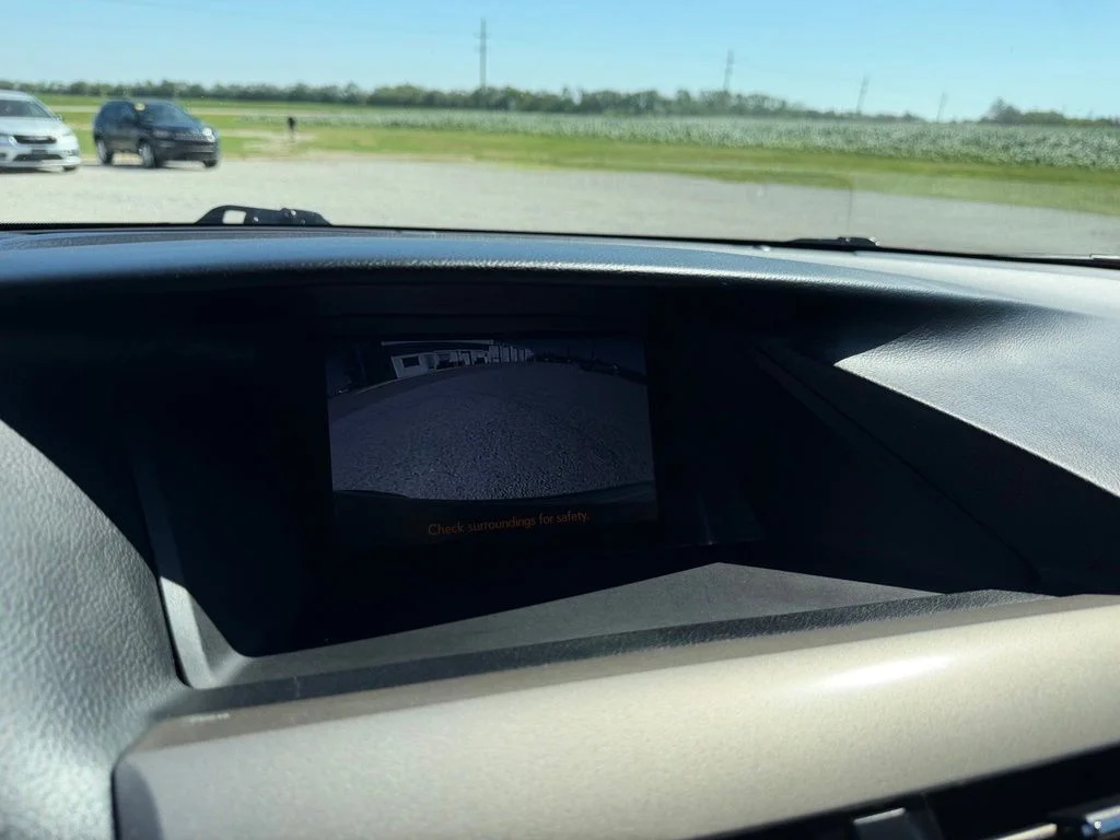 Used 2015 Black Lexus 350 image 20