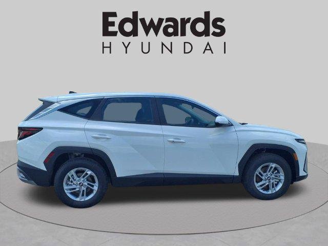 New 2026 White Hyundai SE FWD image 8