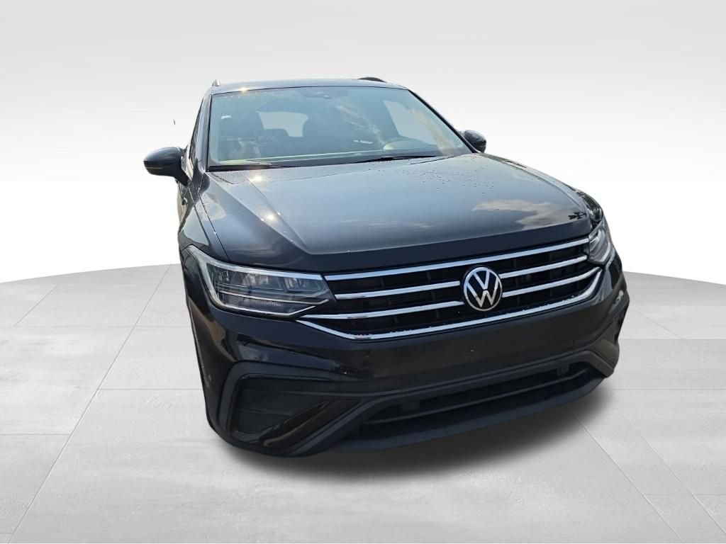 Used 2023 Black Volkswagen 2.0T S image 5