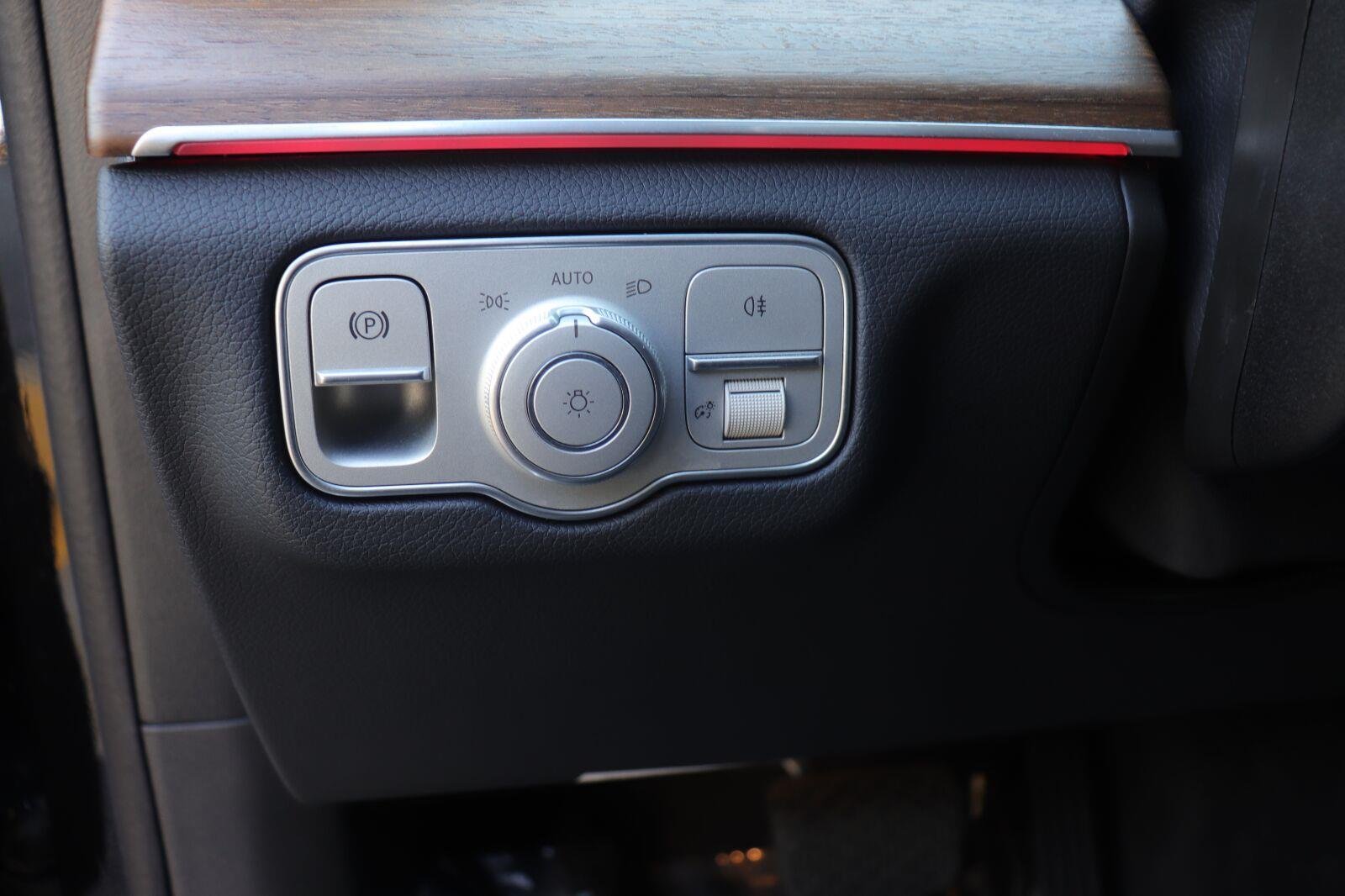 Used 2025 BLACK Mercedes-Benz GLE 350 image 25