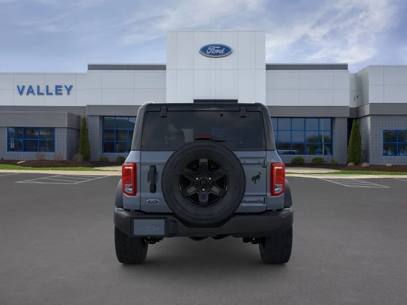 New 2025 Azure Gray Metallic Tri-Coat Ford Big Bend® image 58