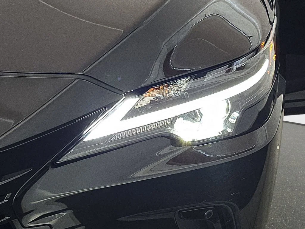 Used 2024 Black Lexus 350 image 32