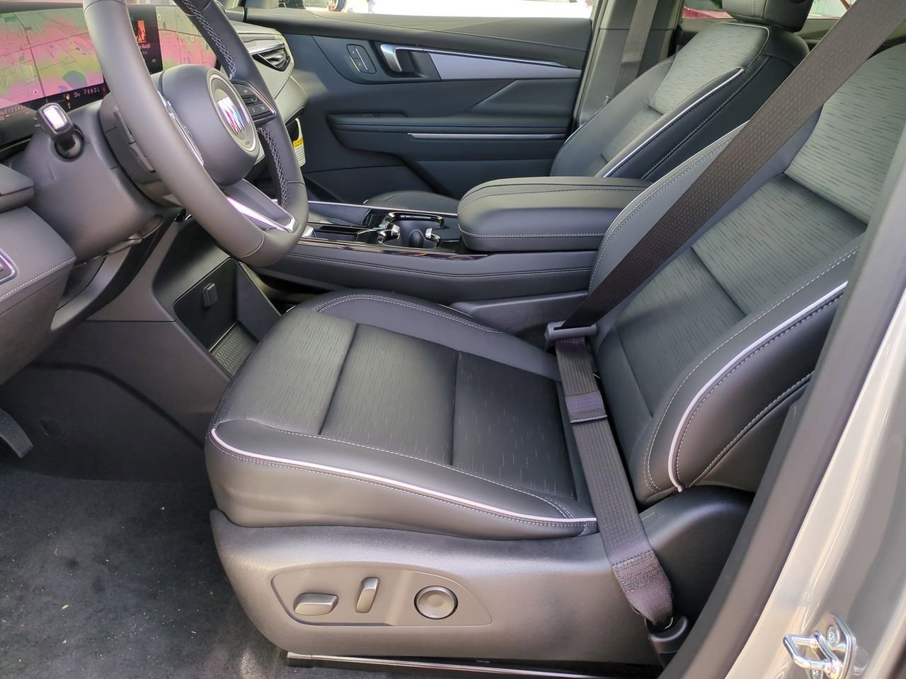 2026 Buick Enclave Sport Touring - Photo 19