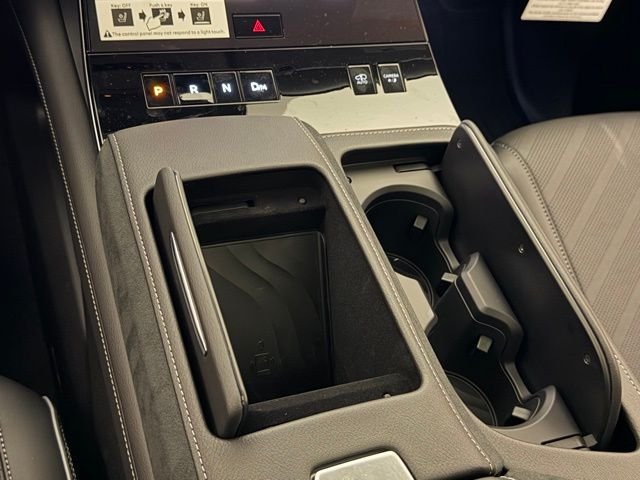 New 2026 RADIANT WHITE INFINITI Luxe 4WD image 29