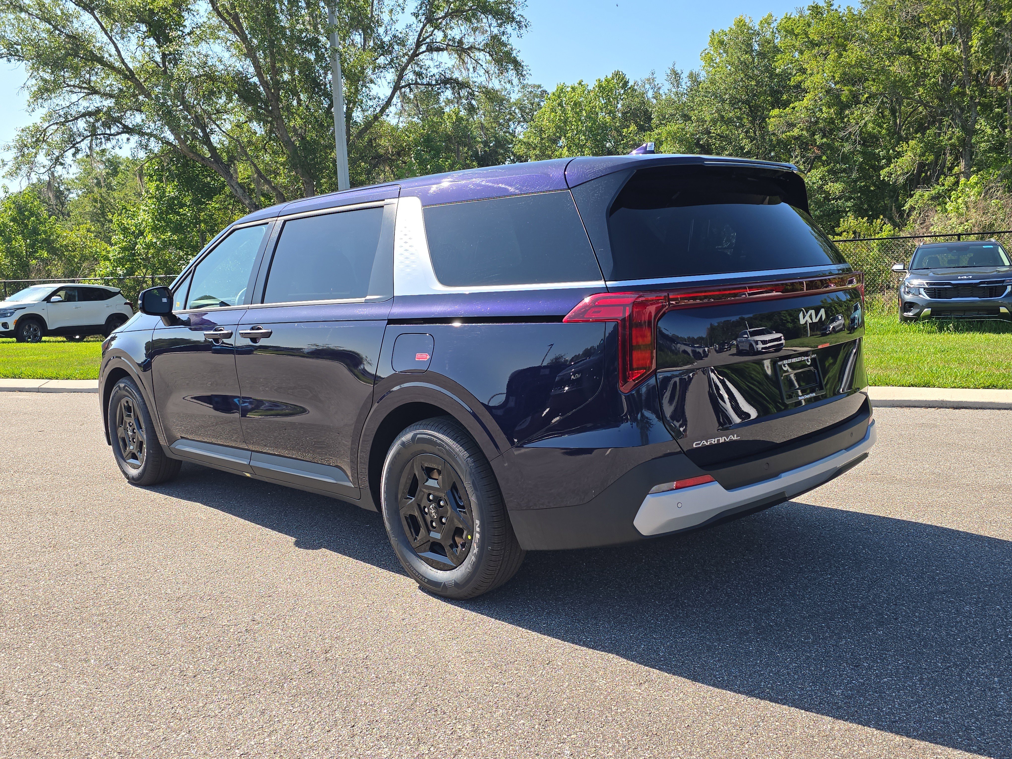 New 2026 Deep Chroma Blue Kia LXS image 6
