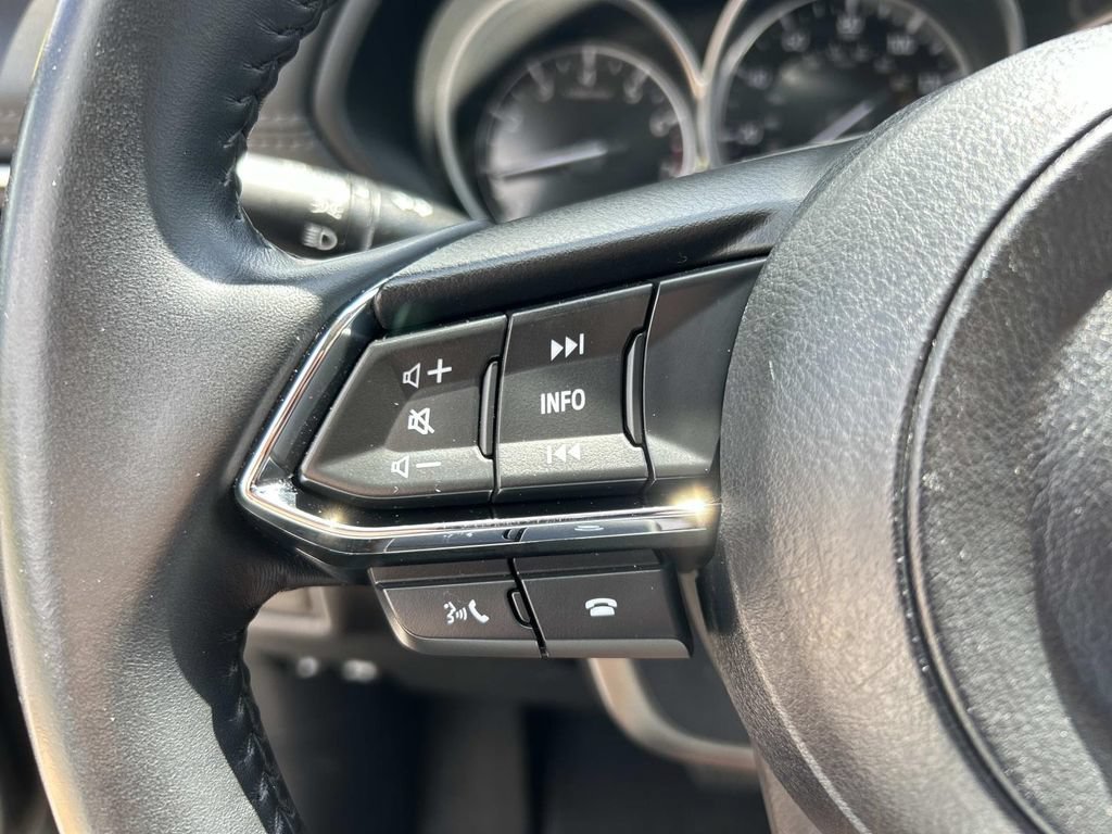 Used 2025 Jet Black Mica Mazda 2.5 S Select Package image 28
